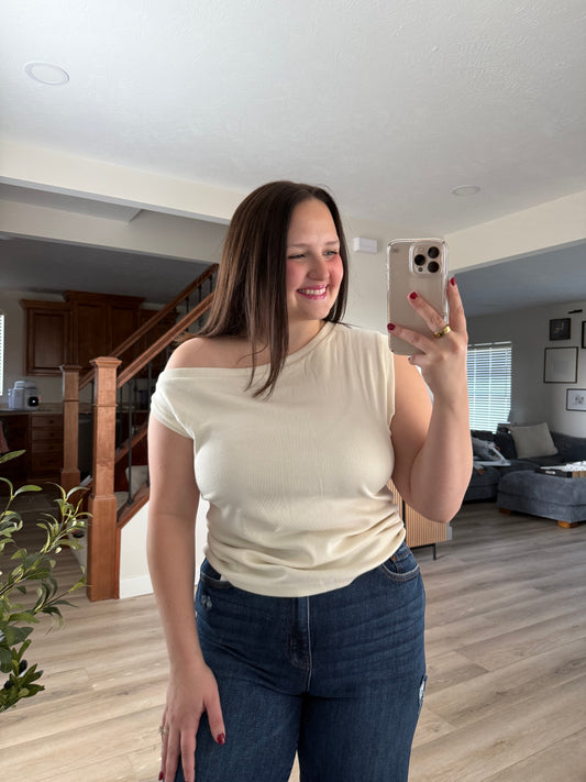 Clementine off the shoulder top